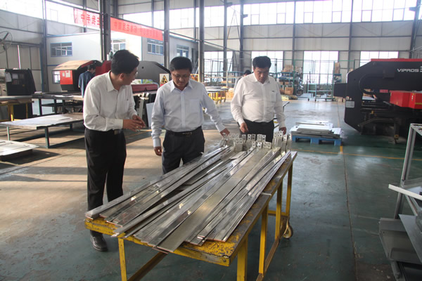 Dongying Tianxin group guests to visit the company